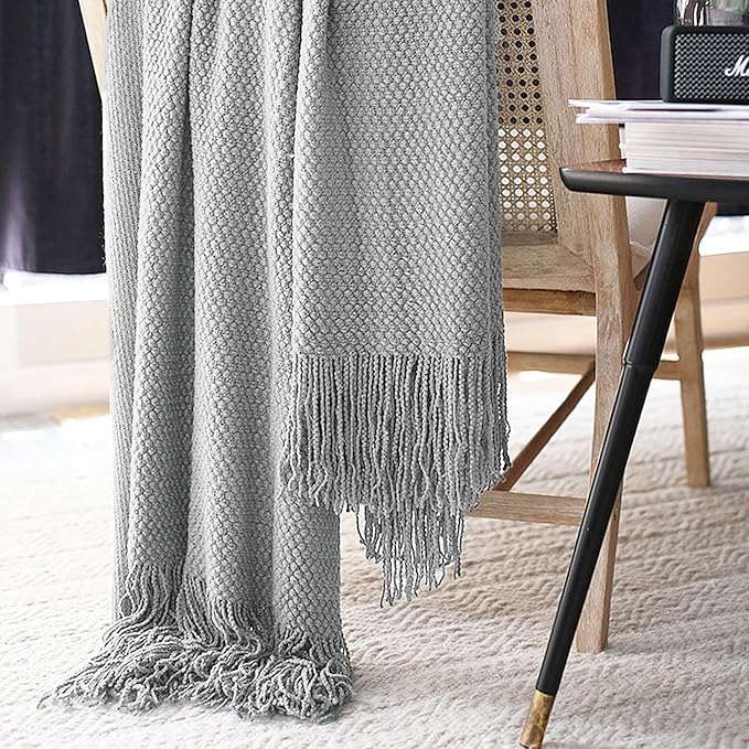 LOMAO Knitted Throw Blanket with Tassels Bubble Textured Soft Lightweight Throws for Couch Cover Home Decor (Light Grey, 50x60)
