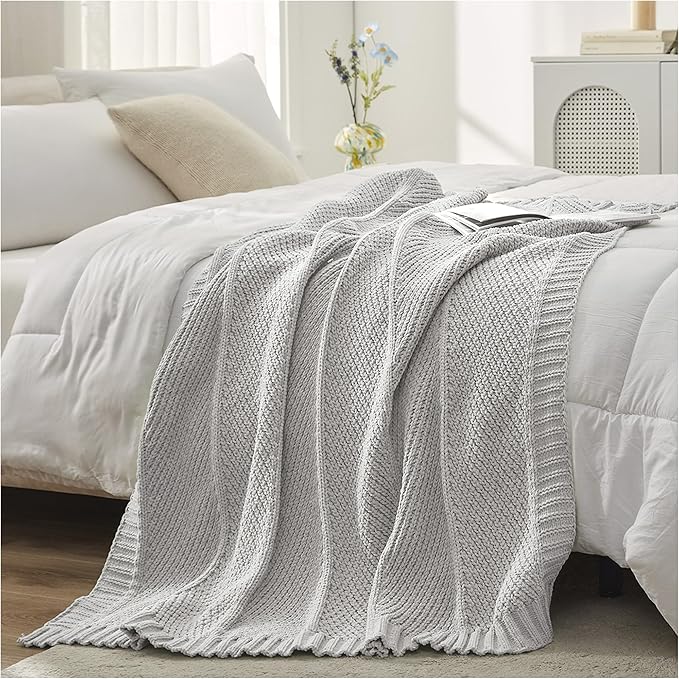 Amélie Home Chevron Chenille Knit Throw Blanket for Couch, Cozy Texture Decorative Soft Blanket for Sofa & Chair, 60"x80", Light Grey