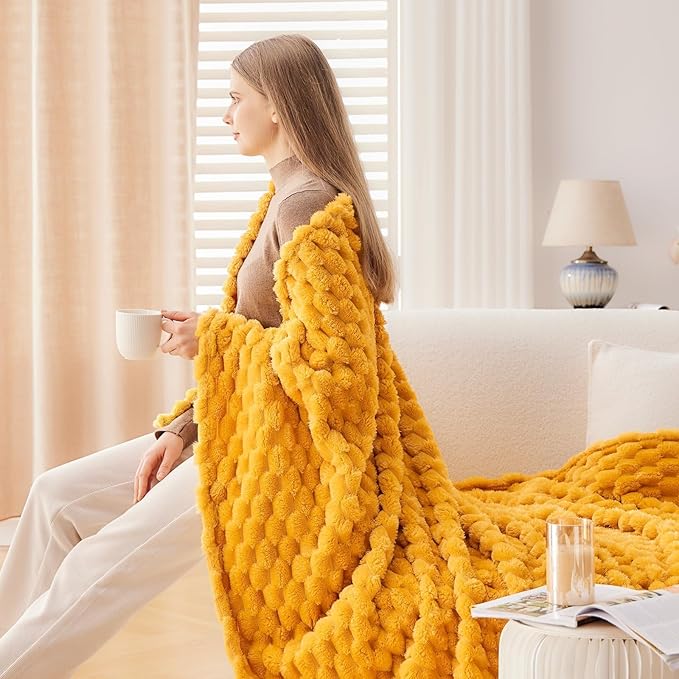 NEWCOSPLAY Super Soft Queen Blanket Mustard Yellow Premium Silky Flannel Fleece 3D Clouds Stylish Jacquard Lightweight Bed Blanket All Season Use 350GSM (Mustard Yellow, Queen(90"x90"))