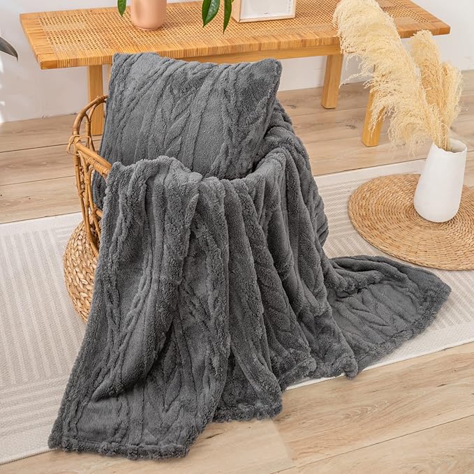 YUSOKI Sherpa Large Throw Blanket Single Layer,Light Weight(1.7lb),370GMS-3D Stylish Design for Gift Home Decor (Grey,50"x65")
