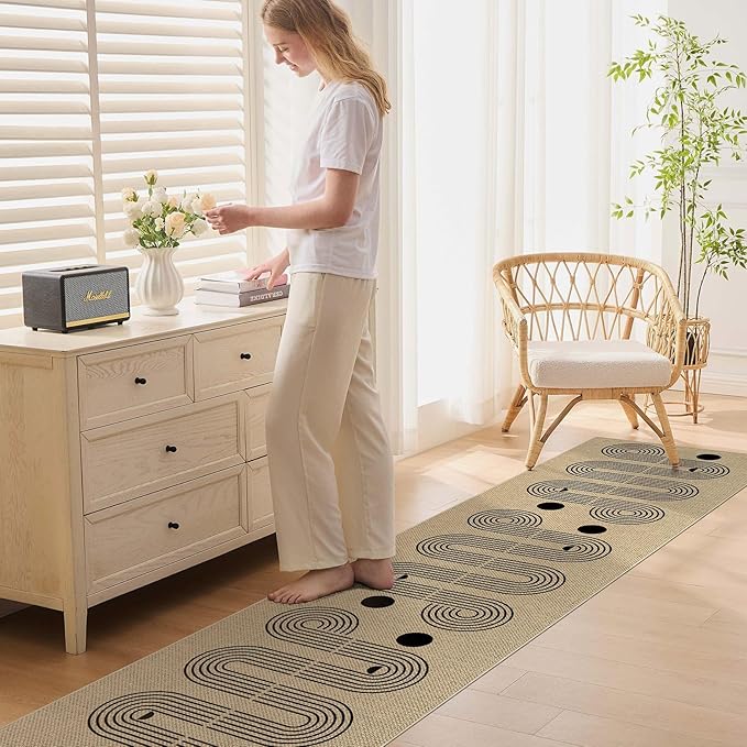 Kitchen Runner Rugs for Hallway, 2x8 Washable Farmhouse Non Slip Outdoor Runners Rug for Bedroom Porch Laundry Bathroom Geometric Brown