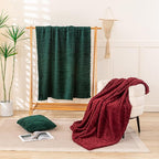 YUSOKI Sherpa Large Throw Blanket Single Layer,Light Weight(1.7lb),370GMS-3D Stylish Design for Gift Home Decor (Forest Green,50"x65")