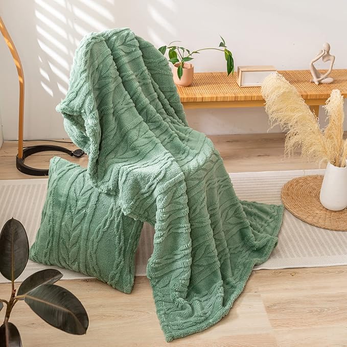 YUSOKI Twin XL Blanket Single Layer,Weight(3.1lb),370GMS-3D Stylish Design for Gift Home Decor (Sage Green,65"x90")