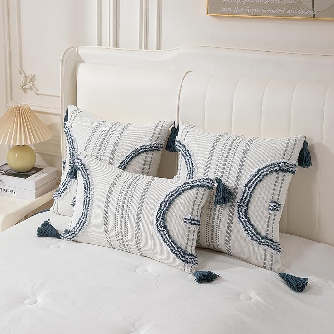Boho Throw Pillow Covers 18x18 Set of 2 Cotton Woven Tufted Farmhouse Pillows Covers with Tassels Outdoor Neutral Navy Decorative Pillowcases Square Textured Accent Cushion Cases for Couch Bed Sofa