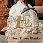 JXREQ Throw Blanket Initial Letter E Personalized Monogrammed Gifts for Women Teen Girls Frends, Boho Floral Throw Blankets for Bed Sofa Living Room Office, 50x60 Inch