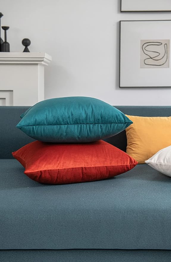 Throw Pillow Covers 18x18 Teal: Pack of 2 Cozy Soft Velvet Square Modern Luxury Decorative Throw Pillow Cases for Sofa Couch Living Room Bed Home Decor