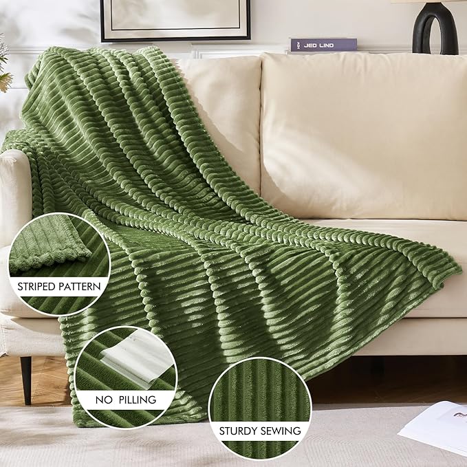 MIULEE Moss Green Throw Blanket 3D Ribbed Jacquard Fleece Flannel Velvet Plush Decorative Bed Blanket (Throw, 50" x 60") - Super Soft, Lightweight, Warm and Cozy for Couch Sofa