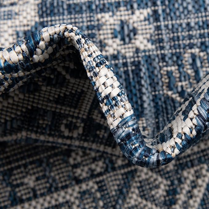 Rugs.com Outdoor Aztec Collection Rug – 8 Ft Round Blue Flatweave Rug Perfect for Kitchens, Dining Rooms