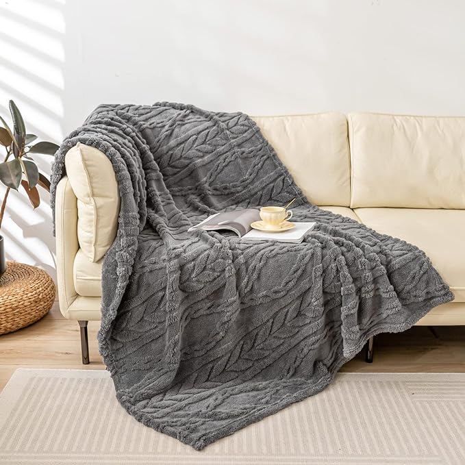 YUSOKI Sherpa Large Throw Blanket Single Layer,Light Weight(1.7lb),370GMS-3D Stylish Design for Gift Home Decor (Grey,50"x65")