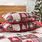 HORIMOTE HOME Christmas Quilt Set Queen Size, 3-Piece Holiday Quilt Bedding Set Soft Microfiber Bedspread with 2 Pillow Shams - Red Xmars Tree Stars Pattern for Winter Bedroom Decoration