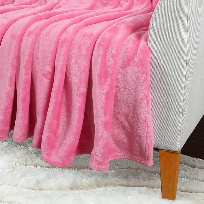 MACEVIA Twin Blanket Flannel Fleece Blankets for Couch, Fuzzy Cozy Lightweight Warm Comfort Super Soft Fluffy Plush Blankets for Bed Sofa 260GSM, Suitable for All Seasons (Pink,60x80inches)