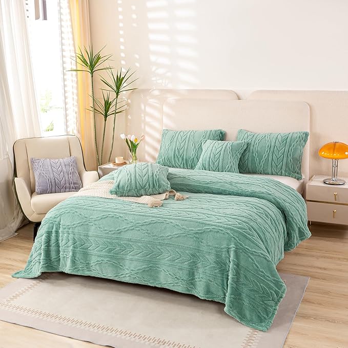 YUSOKI Twin XL Blanket Single Layer,Weight(3.1lb),370GMS-3D Stylish Design for Gift Home Decor (Light Green,65"x90")