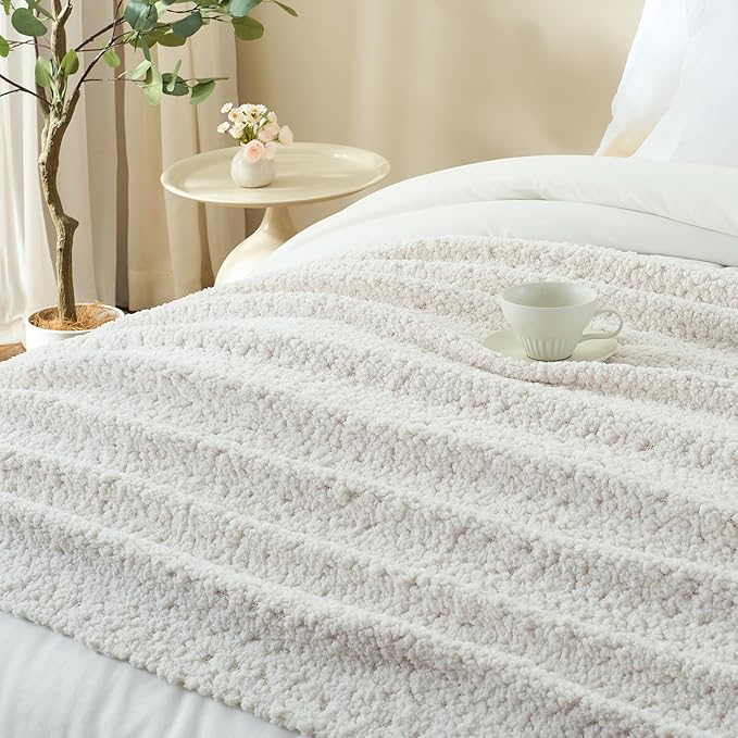 Throw Blanket for Couch, White Luxury Knitted Throws 60"x80", Textured Blankets with Handmade Fringe Tassels for Bed Sofa Decorative, Chunky Soft Farmhouse Boho Home Decor