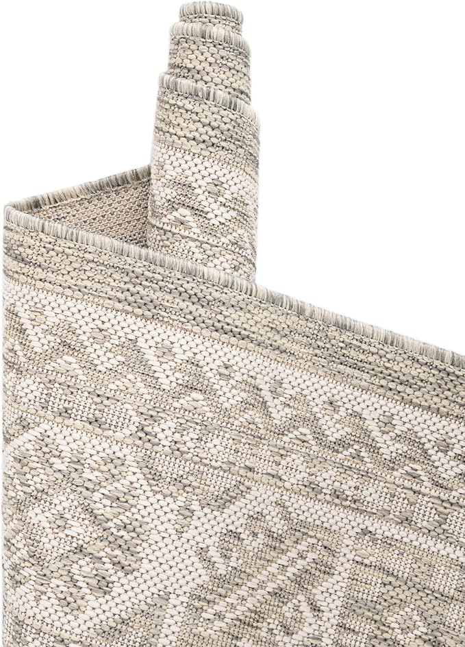 Rugs.com Outdoor Aztec Collection Rug – 5x7 Light Gray Flatweave-Pile Rug Perfect for Living Rooms, Large Dining Rooms, Open Floorplans