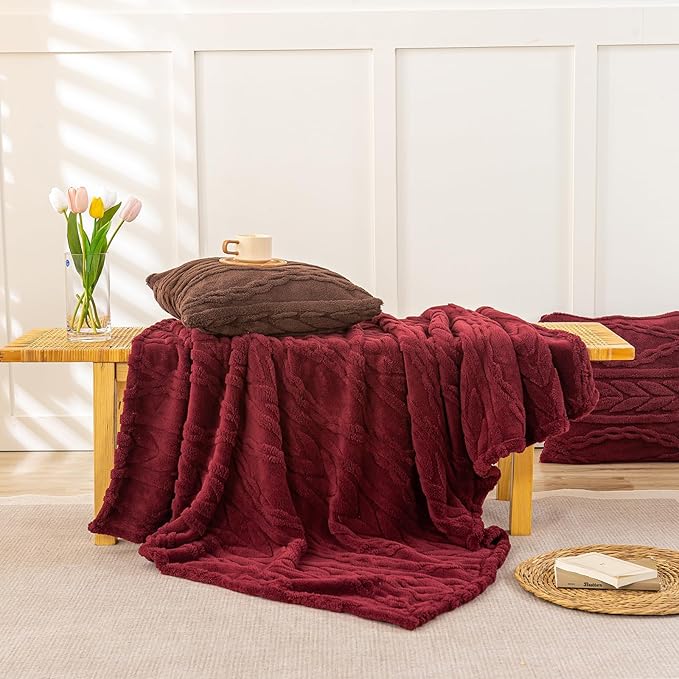YUSOKI Sherpa Large Throw Blanket Single Layer,Light Weight(1.7lb),370GMS-3D Stylish Design for Gift Home Decor (Burgundy Red,50"x65")
