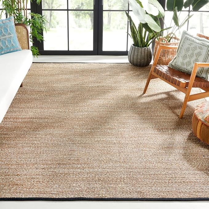 SAFAVIEH Natural Fiber Collection Area Rug - 9' x 12', Natural & Black, Farmhouse Design, Ideal for High Traffic Areas in Living Room, Bedroom & Dining Room (NF832A-9)