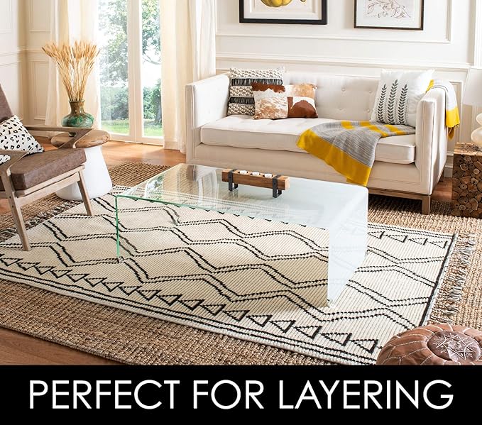 SAFAVIEH Area Rug 5' Square - Natural Fiber Collection - Natural Brown, Handmade Jute, Farmhouse Style, Chunky Textured Thick Pile (NF447A)