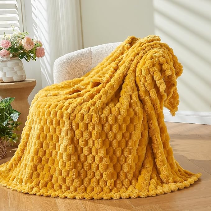 NEWCOSPLAY Super Soft Queen Blanket Mustard Yellow Premium Silky Flannel Fleece 3D Clouds Stylish Jacquard Lightweight Bed Blanket All Season Use 350GSM (Mustard Yellow, Queen(90"x90"))