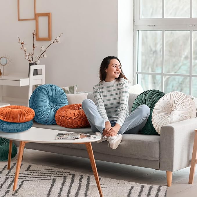 2 Pcs Round Throw Pillows Pleated Velvet Pumpkin Round Pillows Floor Cushion for Living Room Couch Chair Bed Sofa 15.7"x15.7"/13.8" x 13.8" (Emerald)