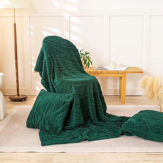 YUSOKI Sherpa Large Throw Blanket Single Layer,Light Weight(1.7lb),370GMS-3D Stylish Design for Gift Home Decor (Forest Green,50"x65")