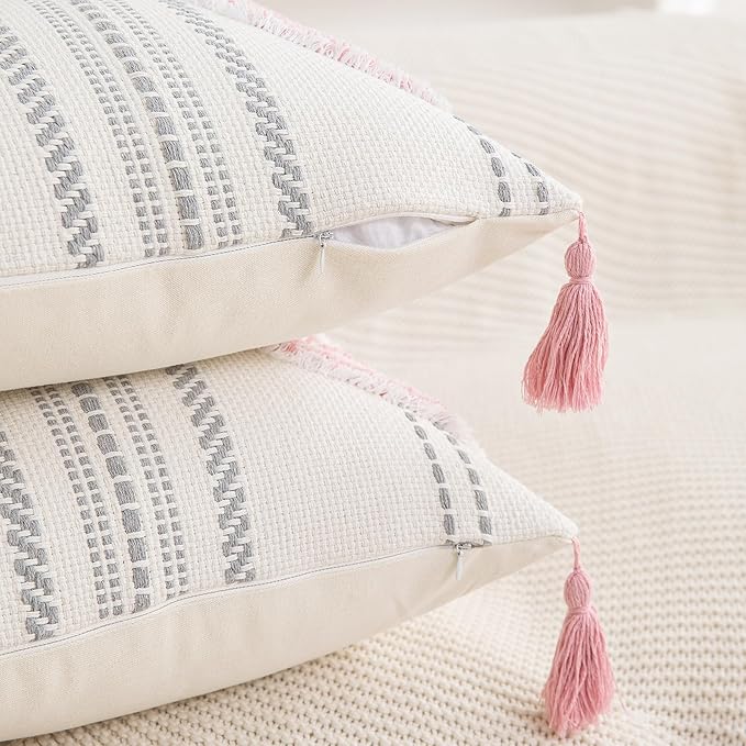 Boho Throw Pillow Covers 18x18 Set of 2 Cotton Woven Tufted Farmhouse Pillows Covers with Tassels Outdoor Neutral Pink Decorative Pillowcases Square Textured Accent Cushion Cases for Couch Bed Sofa