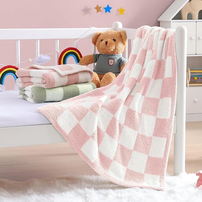 WRENSONGE Checkered Throw Blanket, Pink Soft Cozy Fluffy Warm Hand Made Throw Blankets for Couch, Sofa, Chair, Bed, Camping, Picnic, Travel Lightweight Bed Blanket - 30"*40"