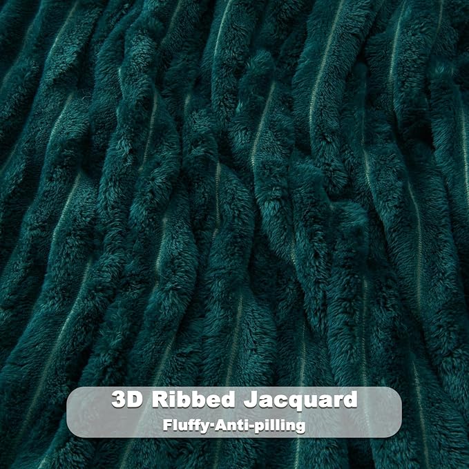 NEWCOSPLAY Super Soft Twin Blanket Dark Teal Premium Silky Flannel Fleece 3D Ribbed Jacquard Lightweight Bed Blanket All Season Use (Dark Teal Ribbed, Twin(60"x80"))