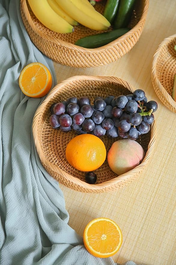 HITOMEN Handmade Rattan Bread Baskets Round Wicker Fruit Serving Storage Bowls, Natural Woven Decorative Kitchen Counter Organizing (Honey Brown) Set of 3