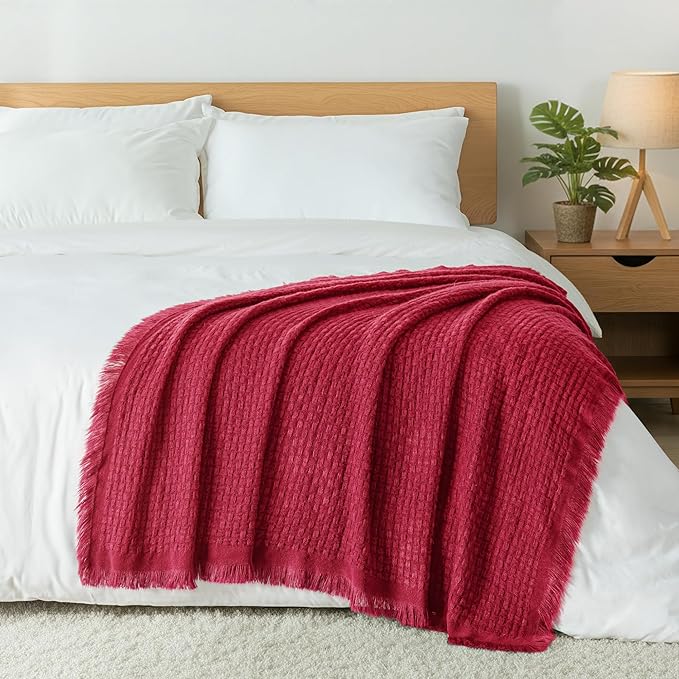 Exclusivo Mezcla Twin Size Knit Blanket with Fringes for Bed, Reversible Super Soft and Warm Woven Boho Throw for All Season, Home Decor, 60"x80", Red