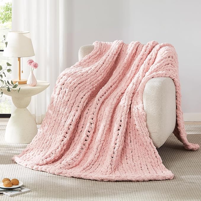 L'AGRATY Chunky Knit Blanket Throw: 72''x84'' Chenille Chunky Knitted Throw Blanket for Bed Couch - Handmade Thick Big Cable Knit Blanket - Large Chunky Crochet Rope Blanket for Home Decor(Pink)