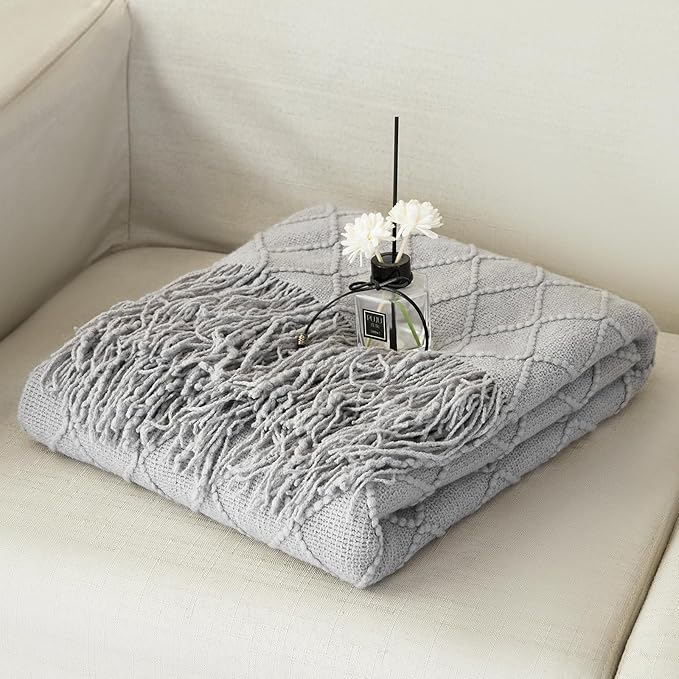 Throw Blanket for Couch Bed, Sofa Knit Blanket Farmhouse Throw for Living Room, Decorative Fall Throw Blanket for Chair, Outdoor Textured Boho Blanket（Grey 51x67In）