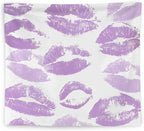WNAGT Trendy Black and White Kiss Lips Tapestry Wall Hanging, Funky Makeup Wall Decor, Fashion Aesthetic Wall Blanket Decor for Girls Room College Dorm Makeup Room Beauty Room, 50x60 Inch