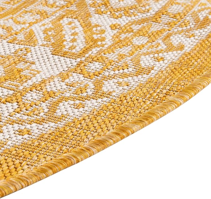 Rugs.com Outdoor Aztec Collection Rug – 4 Ft Round Yellow Flatweave Rug Perfect for Kitchens, Dining Rooms