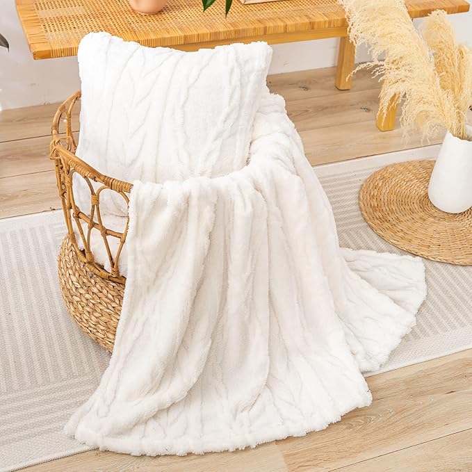 YUSOKI Sherpa Large Throw Blanket Single Layer,Light Weight(1.7lb),370GMS-3D Stylish Design for Gift Home Decor (Ivory,50"x65")