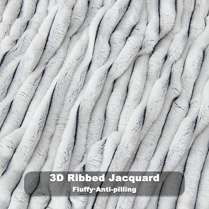 NEWCOSPLAY Super Soft Twin Blanket Black and White Premium Silky Flannel Fleece 3D Ribbed Jacquard Lightweight Bed Blanket All Season Use (Black and White Ribbed, Twin(60"x80"))