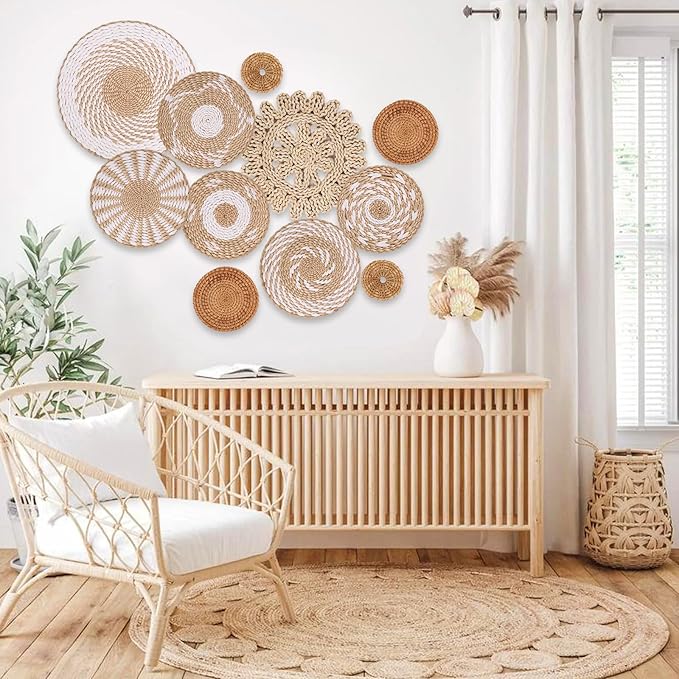 Boho Wall Basket Decor Set of 11 - Hanging Woven Bulrush Basket Wall Decor, Handcrafted Round Flat Baskets Wall Art, for Rustic Farmhouse、Home - Unique Rattan Wicker Wall Decor（White Retro）