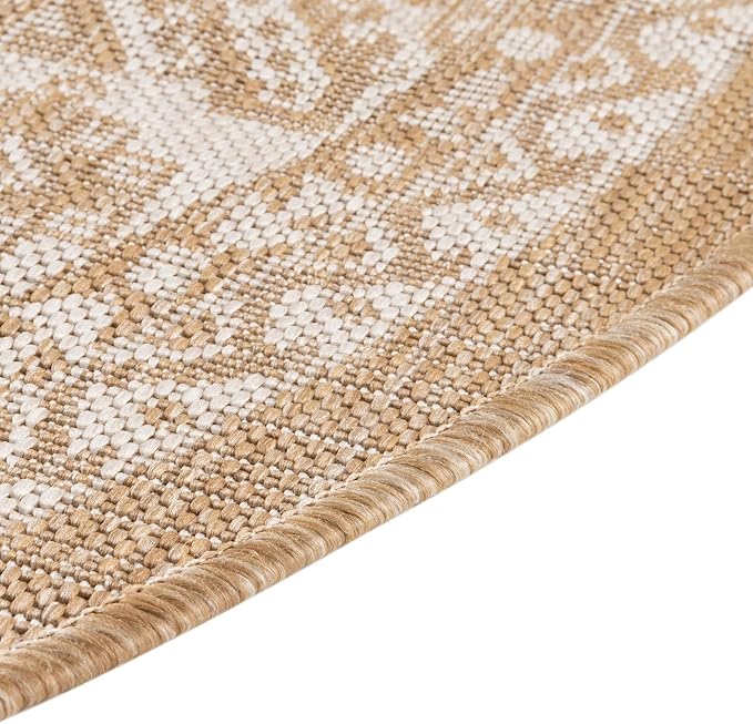 Rugs.com Outdoor Aztec Collection Rug – 3 Ft Round Natural Flatweave Rug Perfect for Kitchens, Dining Rooms