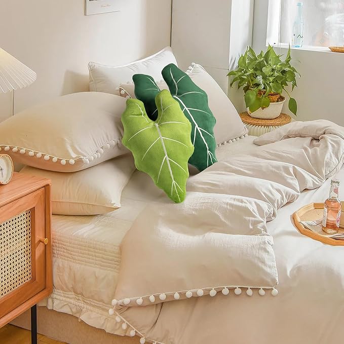 AELS Set of 2 3D Leaves Decorative Throw Pillows, 19"& 15" Philodendron Gloriosum Plush Pillow Set for Plant Lovers Garden Lovers, Living Room Bedroom Nursery Decor, Light Green & Dark Green