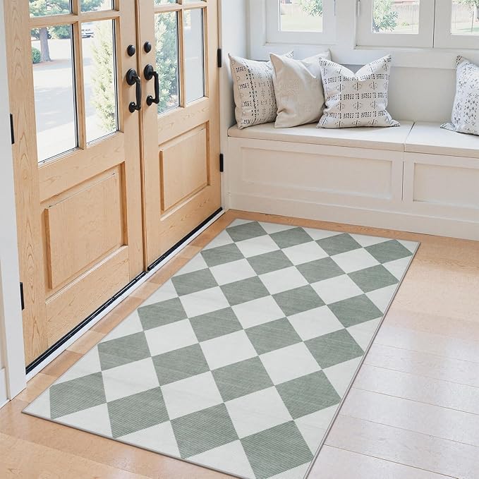 Beeiva Checkered Print 3x5 Washable Rug for Entryway, Non Slip Soft Small Bedroom Rug 3x5 Ultra Thin Moroccan Bathrooom Decor, Gingham Plaid Carpet for Laundry Entry Kitchen Nursery (Green/White)