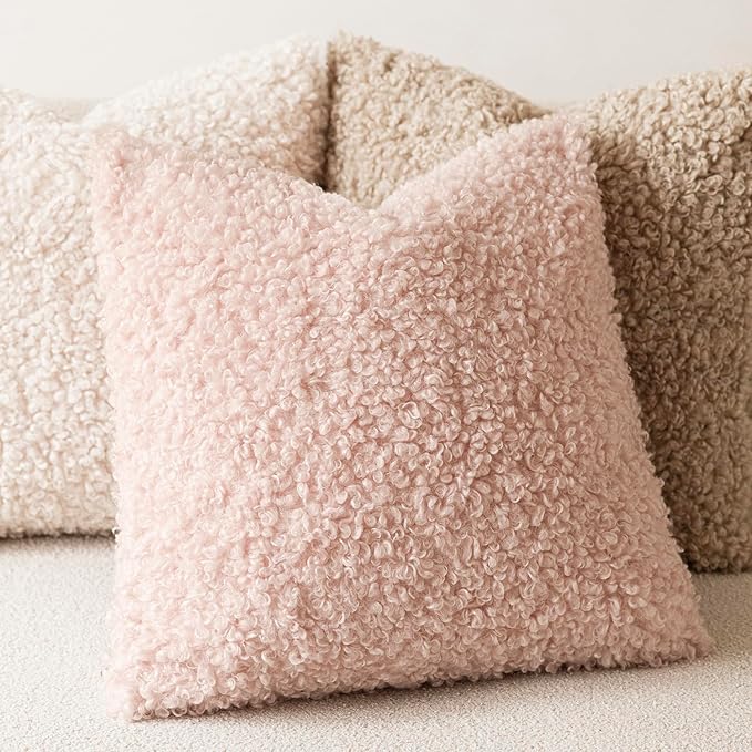Foindtower 2 Pieces 18x18 Inch Light Pink, Faux Fur Throw Pillow Cover Accent Sherpa Furry Pillow Covers Fuzzy Soft Pillowcases Cozy Sheepskin Decorative Fleece Cushion Case for Bed Couch Living Room
