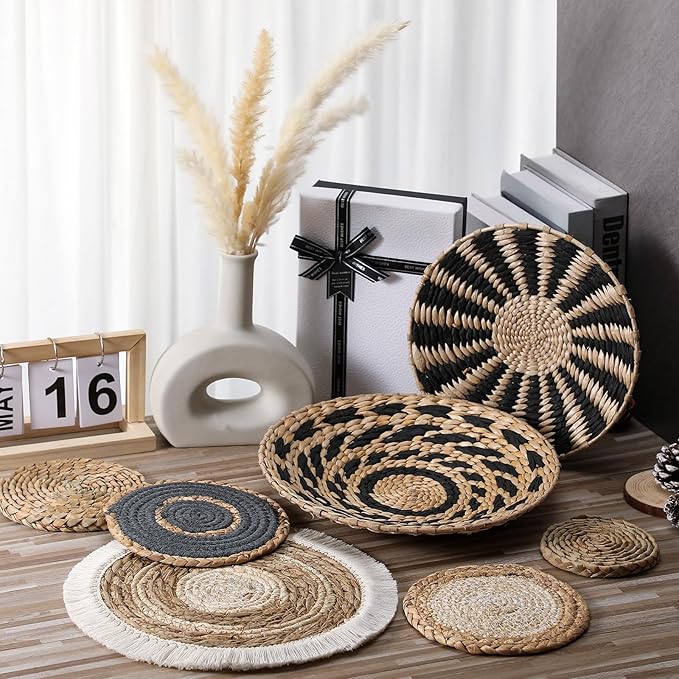 7 Pcs Boho Wall Basket Decor Hanging Handcrafted Seagrass Woven Round Bohemian Basket Wall Decoration Art for Farmhouse Home Room Rustic Decorations Table, Multi Sizes(Classic)