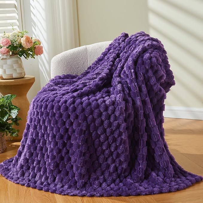 NEWCOSPLAY Super Soft Queen Blanket Purple Premium Silky Flannel Fleece 3D Clouds Stylish Jacquard Lightweight Bed Blanket All Season Use 350GSM (Purple, Queen(90"x90"))
