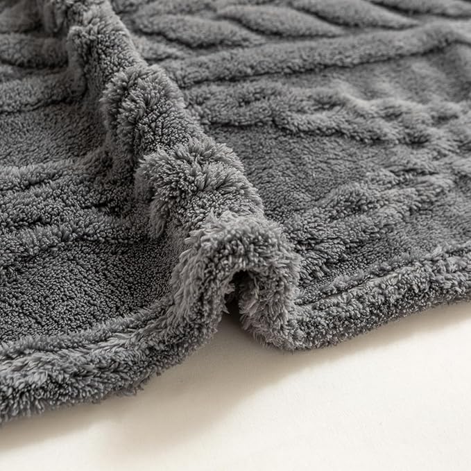 YUSOKI Queen Size Blanket Single Layer,Weight(4.4lb),370GMS-3D Stylish Design for Gift Home Decor (Grey,90"x90")
