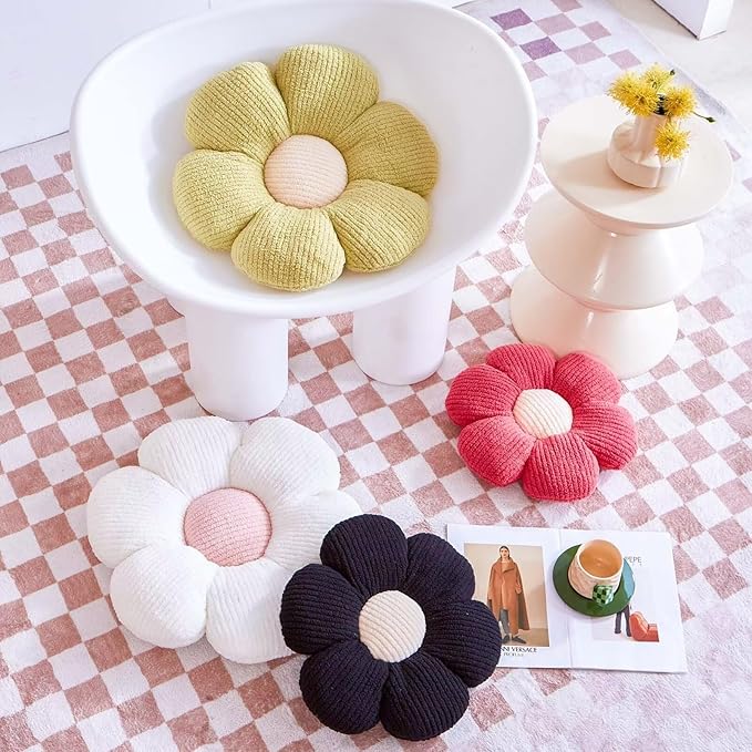 Flower Pillow, Peach Pink Flower Decorative Throw Pillows for Bed Couch, Cute Flower Shaped Plush Aesthetic Pillow, Soft 14.9" Daisy Pillow Floor Pillow Seat Cushion