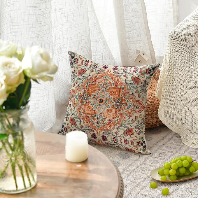 AVOIN colorlife Boho Throw Pillow Covers, 18 x 18 Inch Bohemia Ethnic Style Carpet Pattern Cushion Case for Sofa Couch Set of 2