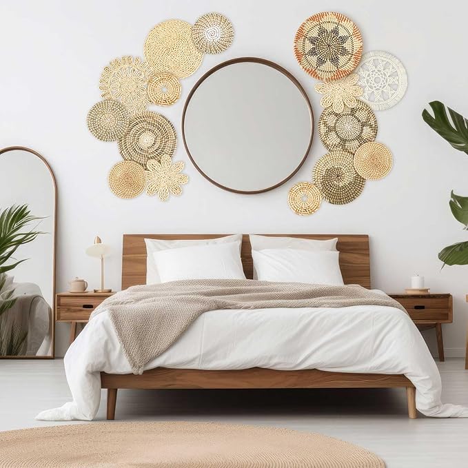 Xuhal 15 Pcs Boho Wall Basket Decor Handcrafted Seagrass Woven Wall Basket Rustic Round Woven Hanging Art for Home Farmhouse Kitchen Table Living Room(Classic Style)