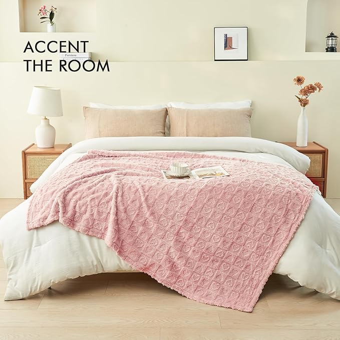 lifein Throw Blanket for Couch-Pink Heart Boho Throw Blanket, Soft Fleece Plush Lightweight Blankets&Throws for Woman, Fuzzy Decorative Blankets for Livingroom Bed Sofa Chair(50x60in,Pink)