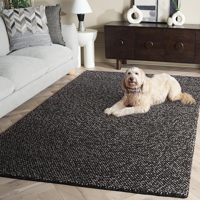 SAFAVIEH Area Rug 6x9 - Natura Collection - Black & Grey, Handmade Wool Blend, Textured Design, Ideal for Living Room, Bedroom, Dining Space (NAT425Z)