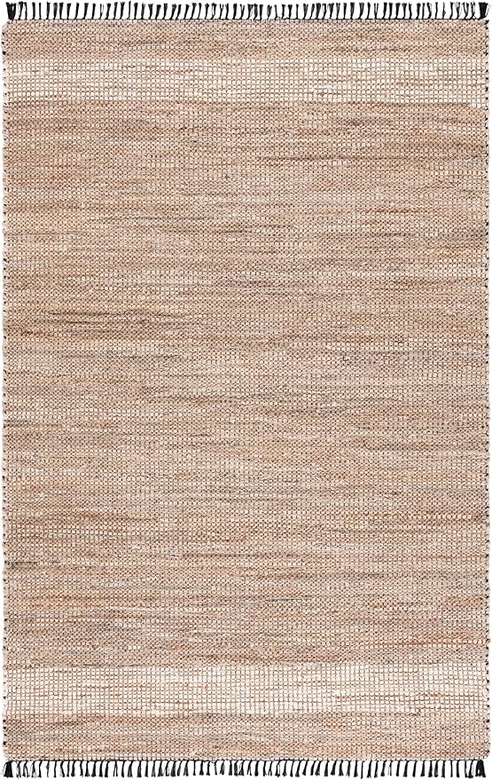 SAFAVIEH Cape Cod Collection Area Rug - 6' x 9', Beige, Handmade Denim & Jute, Ideal for The Living Room, Dining, Bedroom (CAP153B)