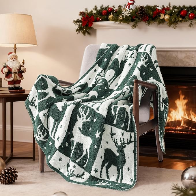 WRENSONGE Christmas Throw Blanket, Green Deer Pattern, Soft Cozy Fluffy Warm Throw Blankets for Couch, Sofa, Chair, Bed, Camping, Picnic, Travel Lightweight Bed Blanket - 50"*60"